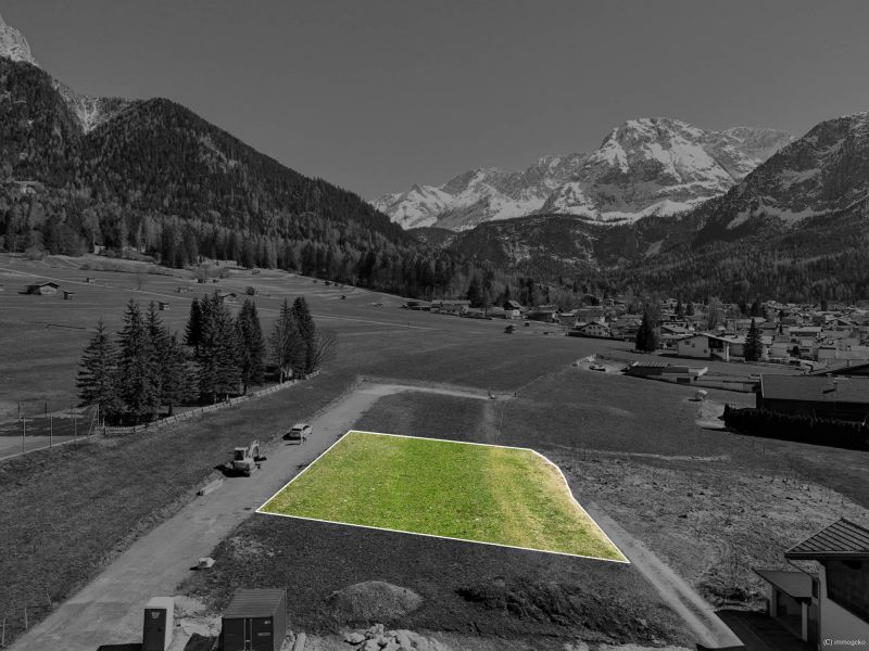Alpenpanorama inklusive! - Voll erschlossenes Baugrundstück in Top-Lage